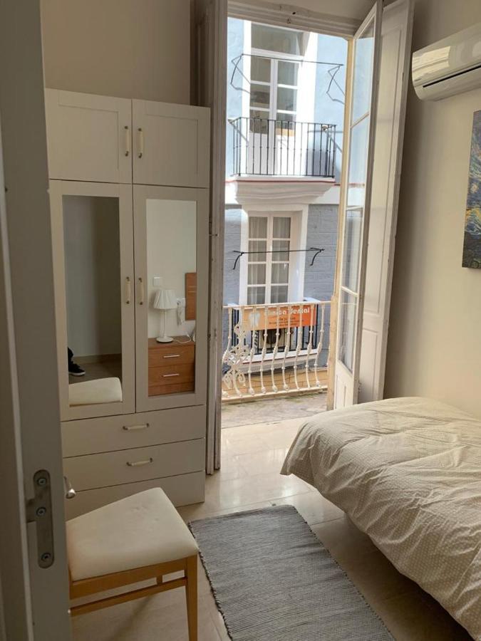 Apartamentos Valverde Cadiz 1 - A Exterior foto